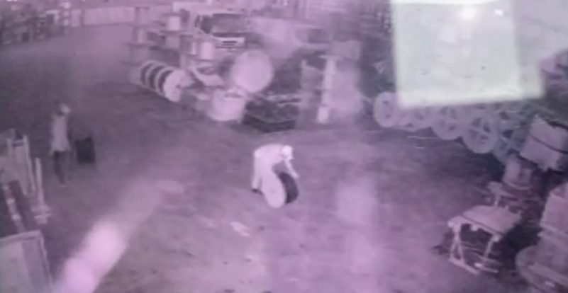 3男涉偷電纜線被逮 車上搜出改造手槍、子彈 螢幕擷取畫面 58 e1688201687680