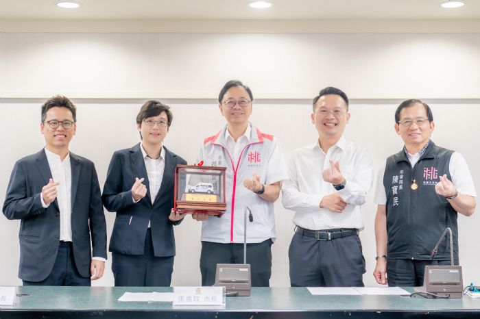 企業暖心回饋社會 捐桃市府價值230萬元復康巴士 20230818160510697