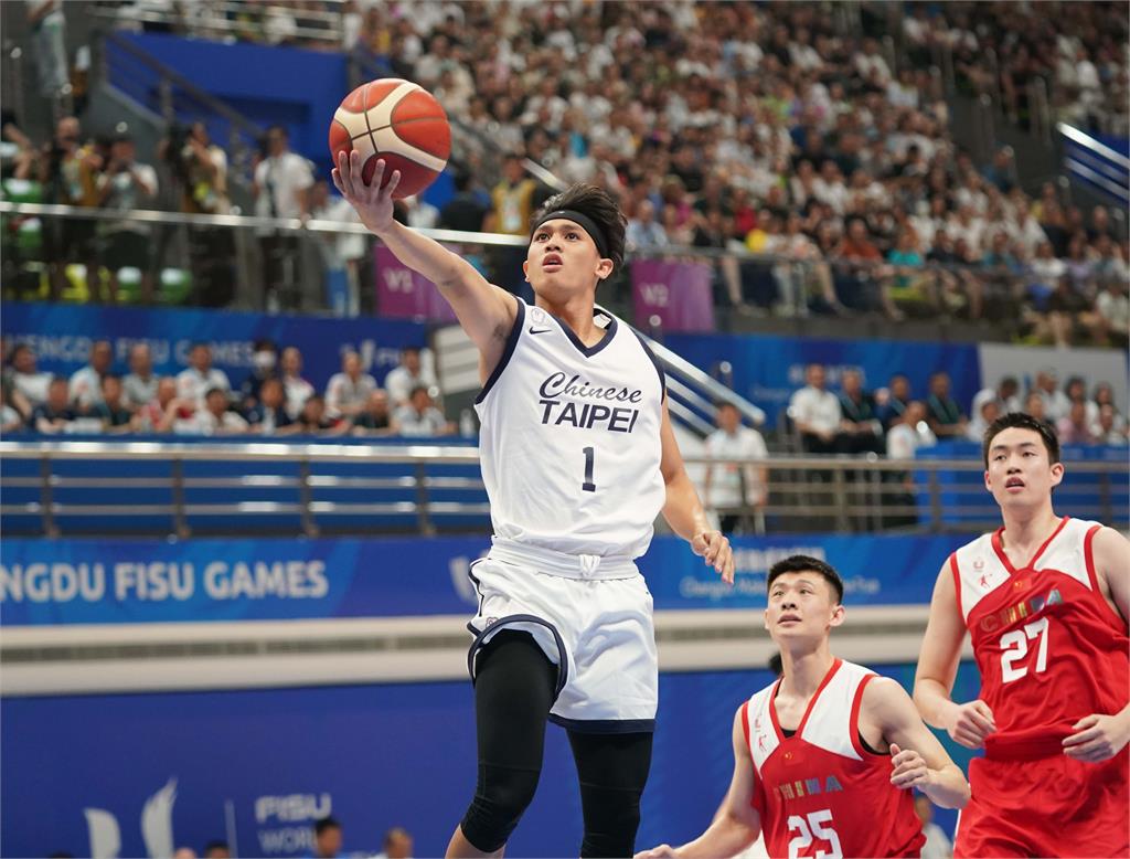 台灣男籃擊敗中國 他崩潰喊:這隊怎麼了
