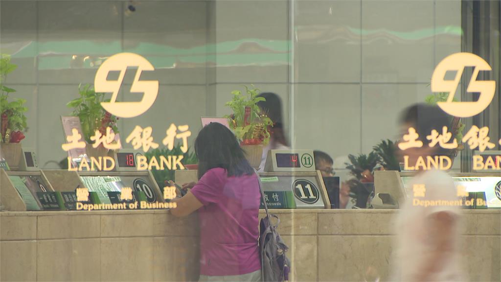 鐵飯碗搶人! 台銀、土銀、台酒徵才 起薪3.4萬