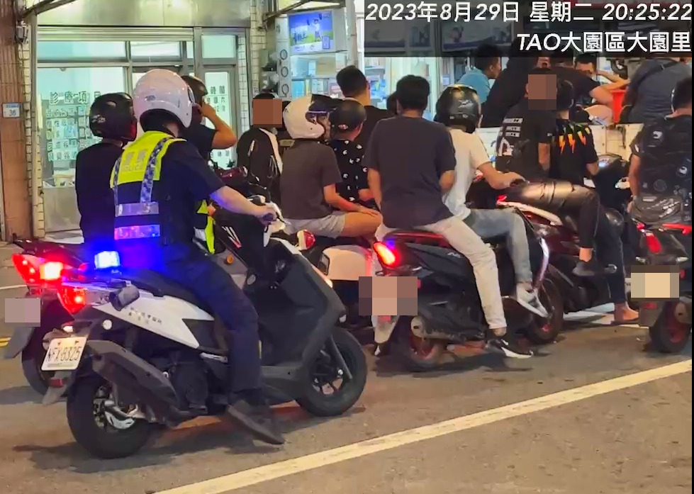 【有片】無視「廟會猴子」違規?大園警回應了 454654