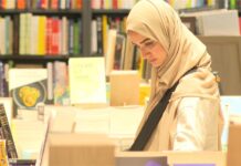 馬來西亞進口書多來自台灣!書店進駐吉隆坡商圈