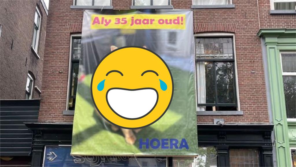 快來沾福氣!橘貓「35歲生日」奴才嗨掛布條炫耀