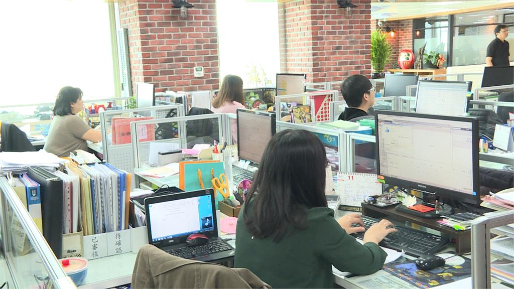 一技在手更吃香? 專科薪資高於大學畢業