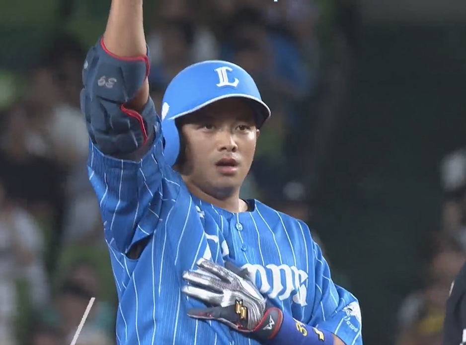 吳念庭敲長打助奪勝!站上賽後英雄訪問