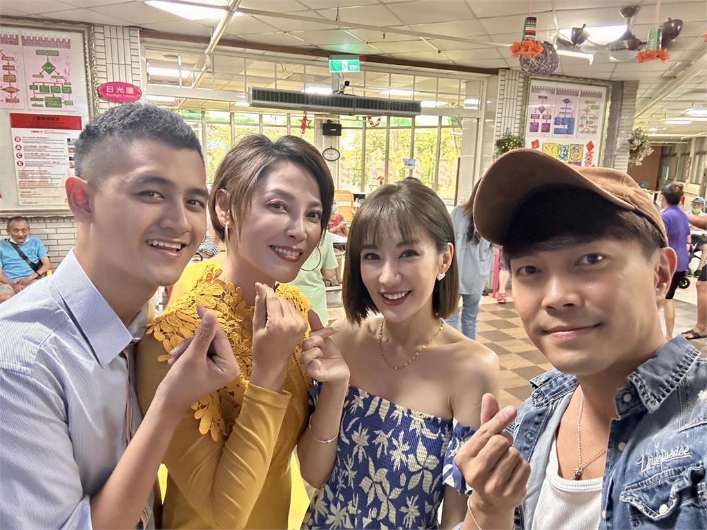 《市井豪門》李沛綾帶帥兒子做公益!羅巧倫、許仁杰練老歌陪長者