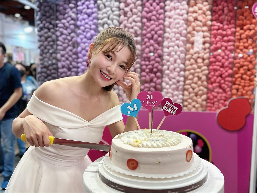 謝京穎出席美妝代言活動!大方曝跟張書偉的結婚計畫