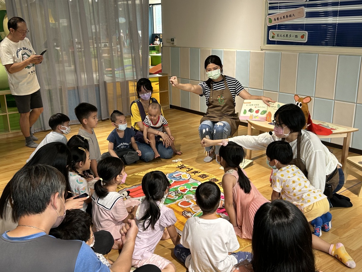 一起顧健康!社區「繪本說故事」巡迴活動邀親子共學 A0011B1B 4143 4633 A006 BD688208B506 0