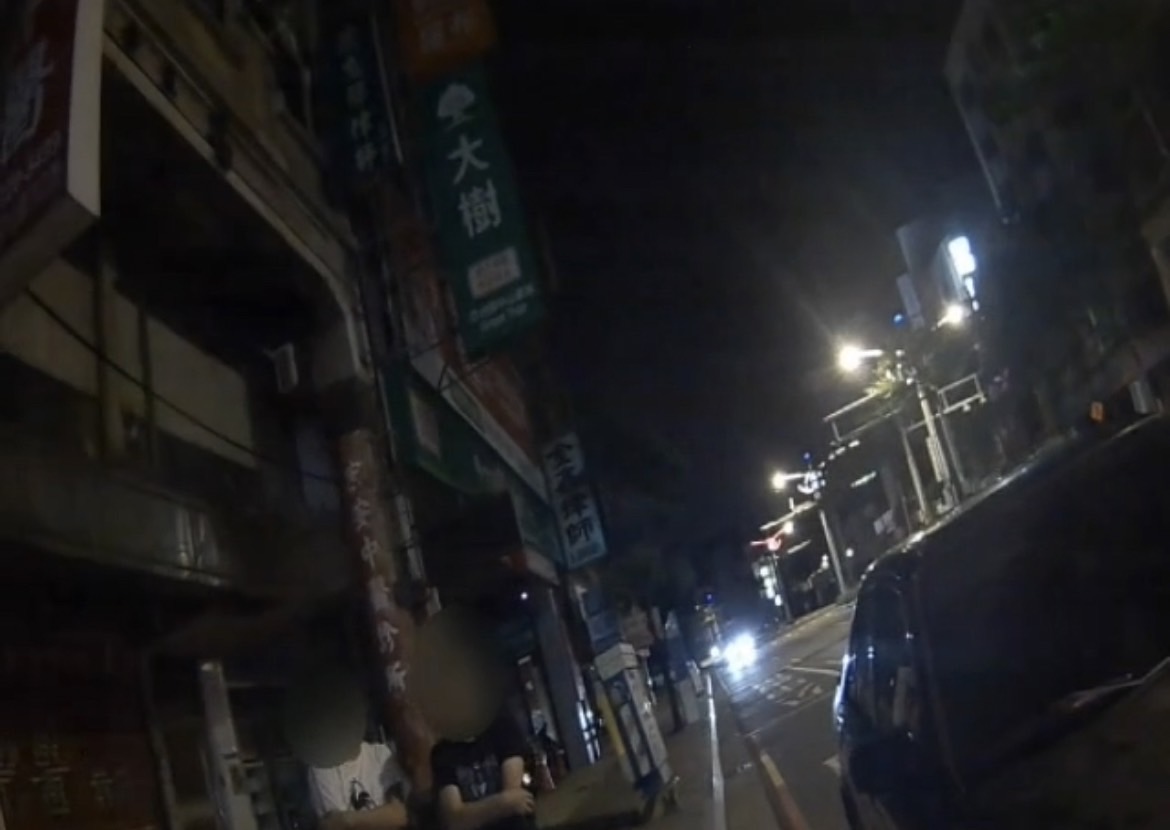 【有片】桃警強力執行靜桃專案 逮3男違法起出毒品彩虹菸 S 5062671