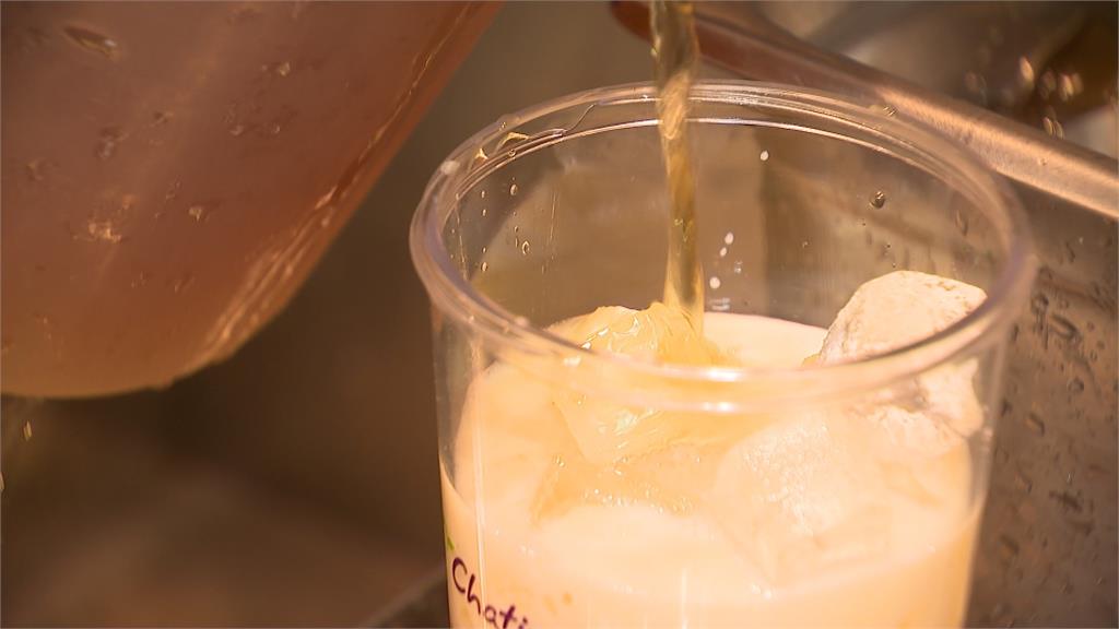 手搖飲大戰!  聯名海綿寶寶 多業者進軍美國