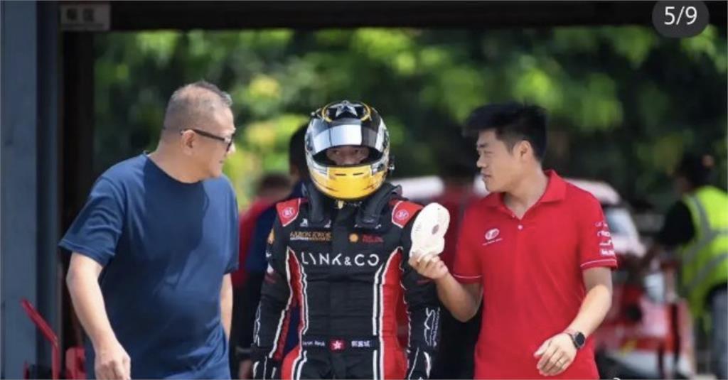 賽車場的郭富城!頭盔下的年齡之謎引議論