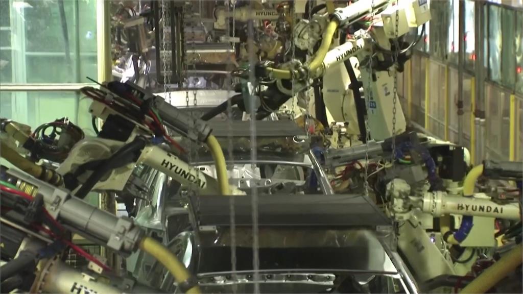 特斯拉搶充電樁先機 中美科技戰續打?