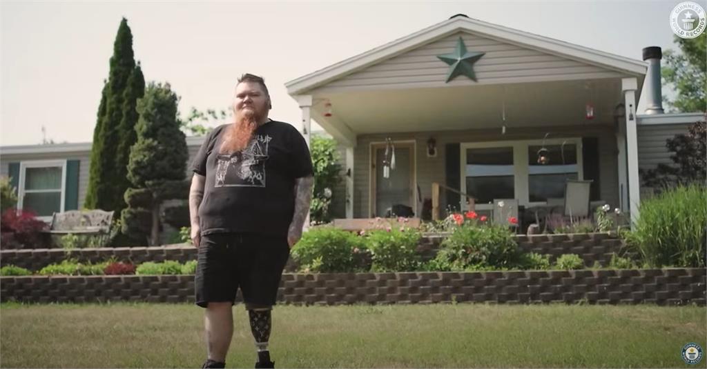 她有30公分鬍子!創「女性最長鬍鬚」金氏世界紀錄