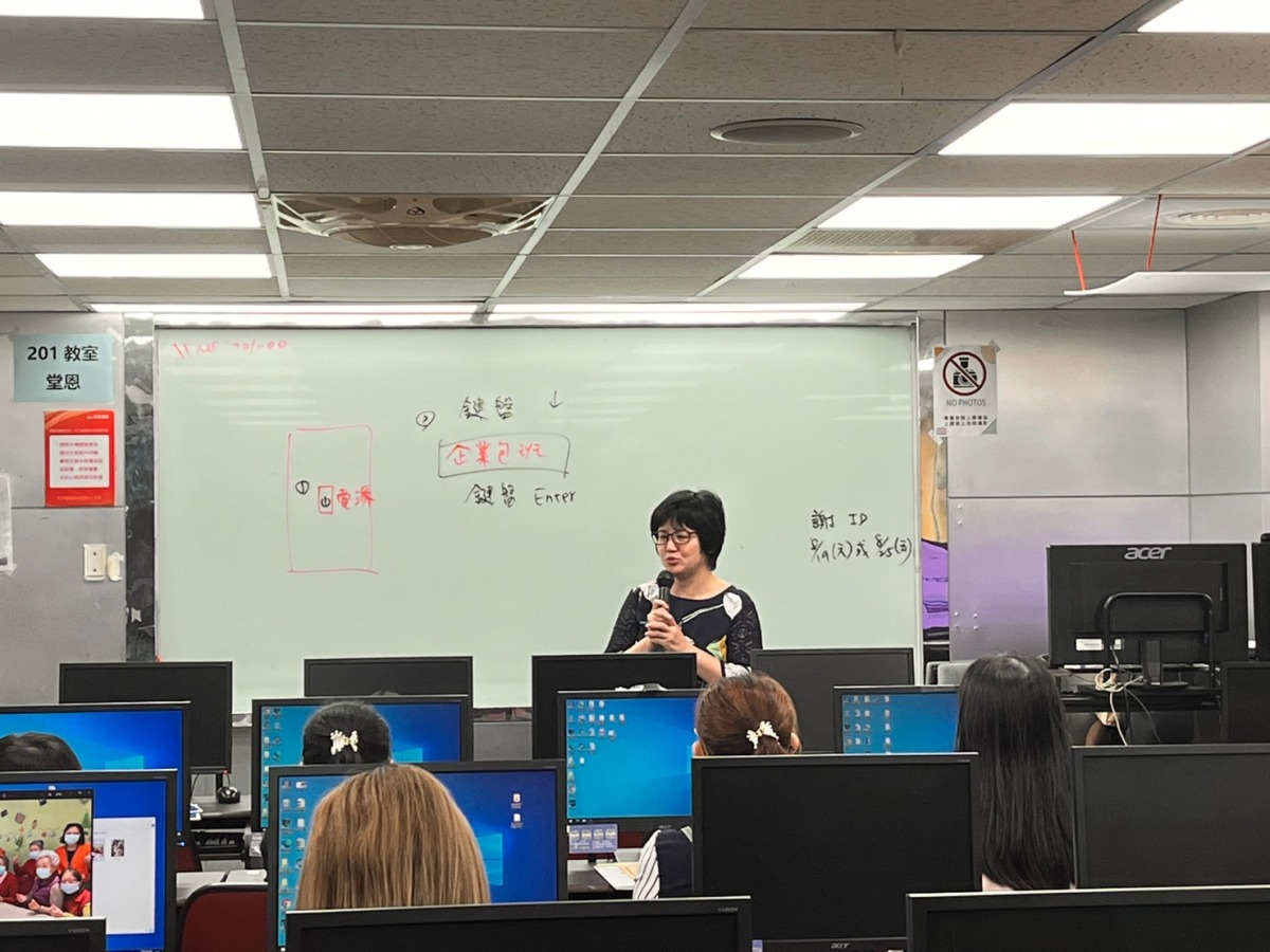 桃園「新住民免費電腦課程」 黃英貴:提升個人競爭力 圖二3