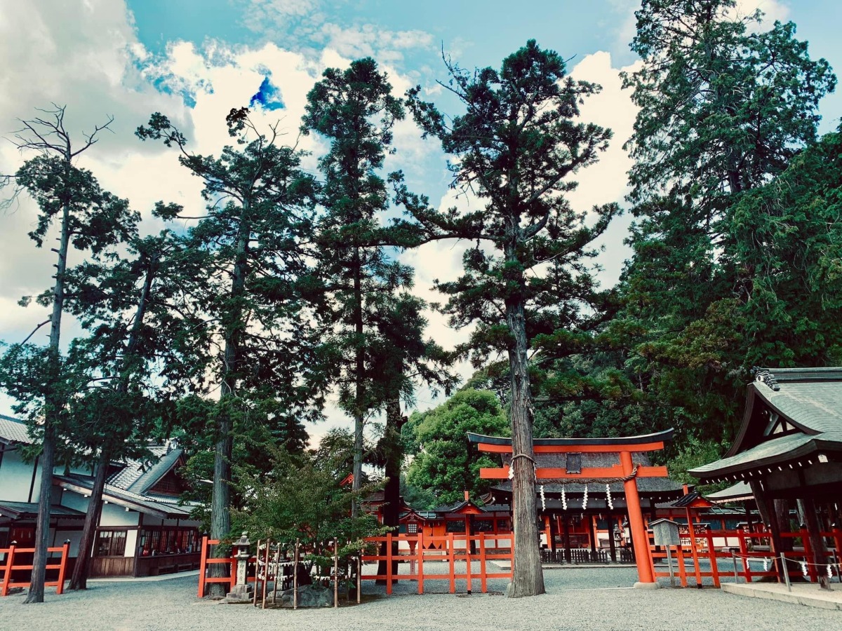 副刊/人的世界與神的世界 記京都吉田神社節分「火爐祭」