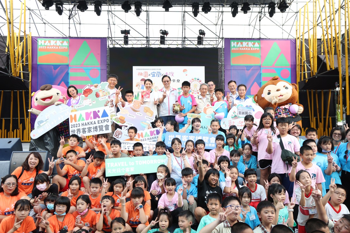 邀宜蘭、南投偏鄉學子參觀世客博 桃園觀旅局推薦地方名產