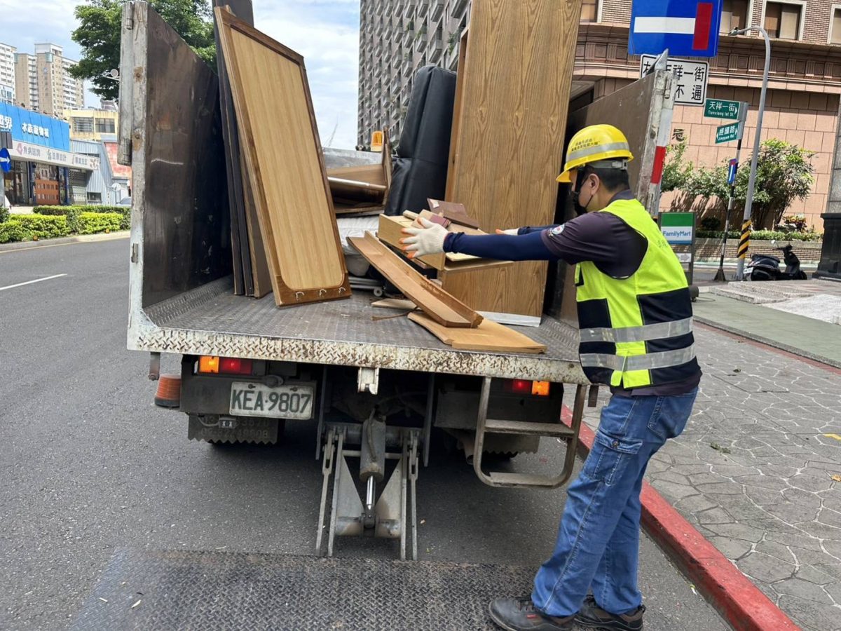 巨大廢傢俱清運預約9/15上路 便民服務落實節能減碳