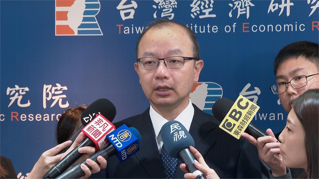 本周景氣燈號恐「連10藍」 台經院:看不到復甦契機