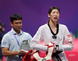 林唯均跆拳拿銀「頒獎還在哭」　為賽狂瘦10公斤