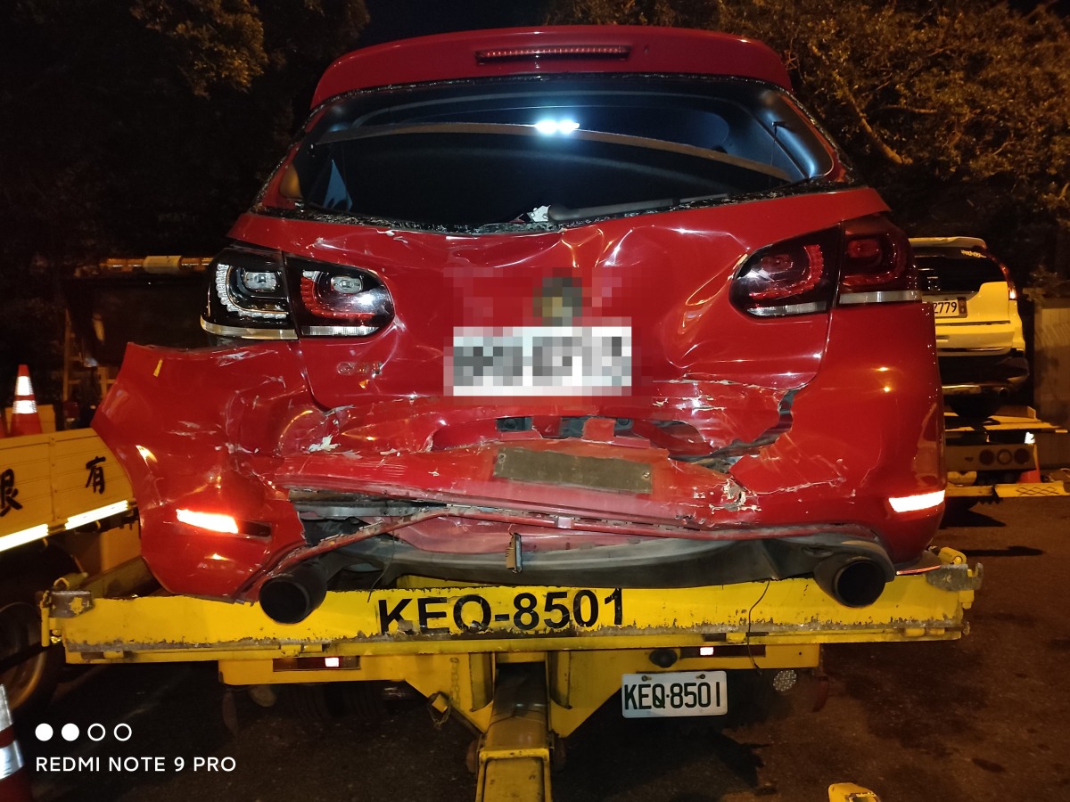 國1內壢段追撞3車 男被抓包酒駕 B車 0