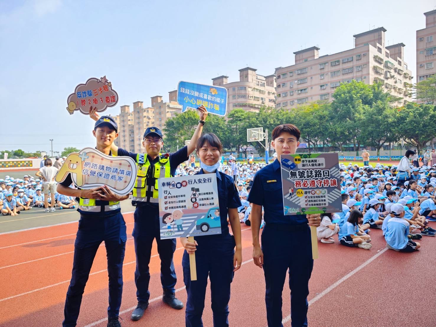 桃警加強「交通安全月」宣導 逮違規男酒測超標 S 5808162