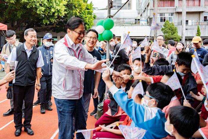 出席大成國小百年校慶 張善政:協助補強校舍持續成長 20231021115219833