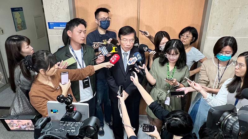 青商會攜手交通部 行人路權守護行動 助力智慧交通安全