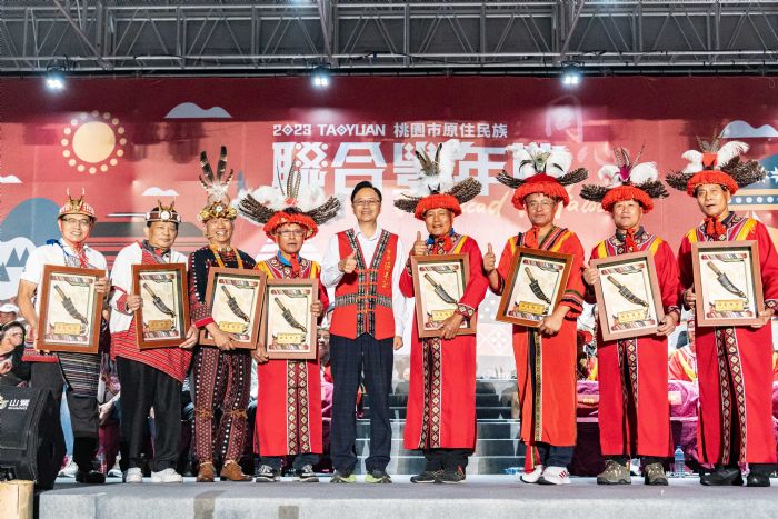 桃園市原住民族聯合豐年節千人圍舞首登場 20231028210545899