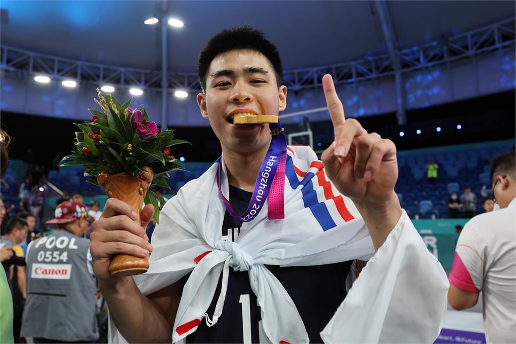 不知金牌戰落後7分!林信寬:只想拚贏