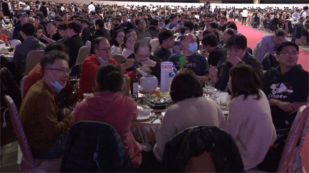 再晚恐訂不到!尾牙市場爆發 飯店、外燴漲價仍夯