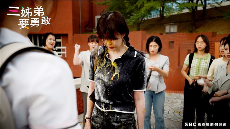 林周煥與初戀續前緣!慘遭狂粉蛋洗毀人生