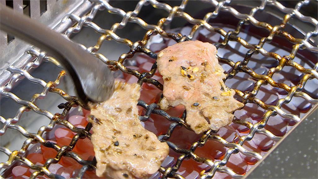 餐飲業搶雙11商機! 三點蟹吃到飽、炸雞送披薩