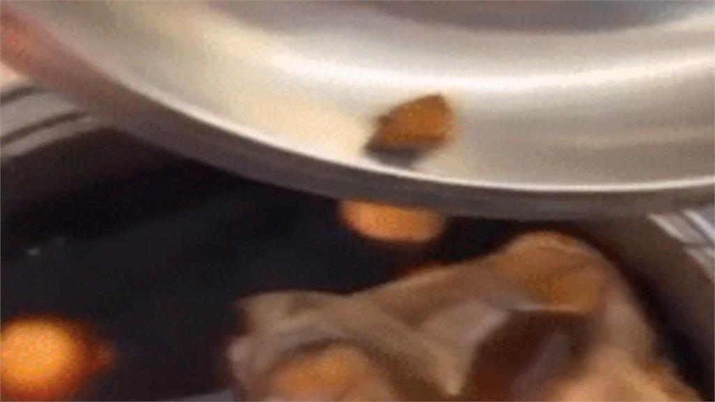 噁!少年丟檳榔渣進茶葉蛋鍋影片瘋傳 超商揚言提告