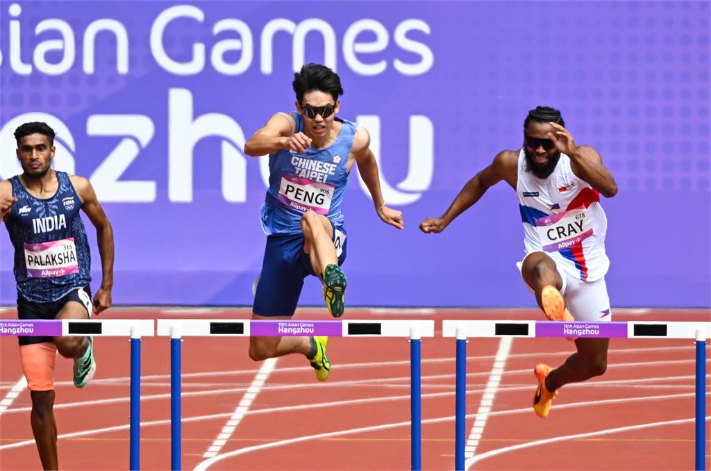 彭名揚400跨欄預賽跑第6!勇闖決賽