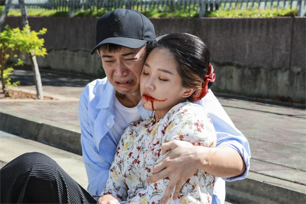 賴慧如《市井豪門》車禍殺青!曾子益柏油路跪地救援燙出小水泡