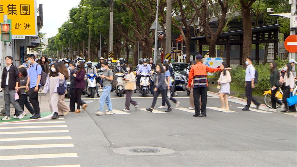 台塑搬家第2天「通勤狀況好轉」 基隆人憂下班一樣塞