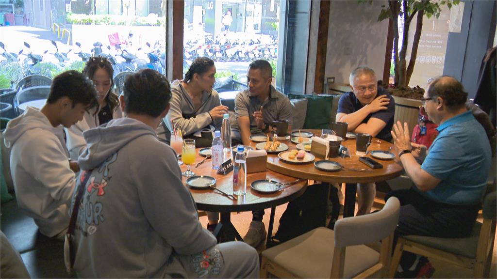 跨領域亞運國手同台 陳念琴羞喊：林安可好帥