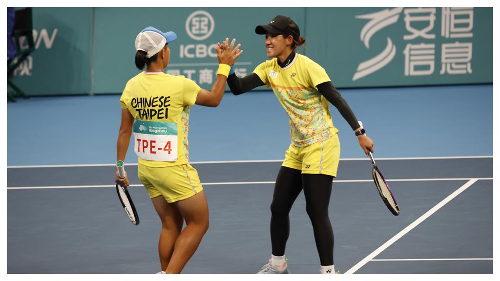 「讓2追5」氣走中國!軟網女團挺進金牌戰