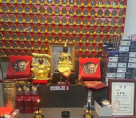台灣宗教多元 泰國神明寶殿香火鼎盛 messageImage 1697681235776