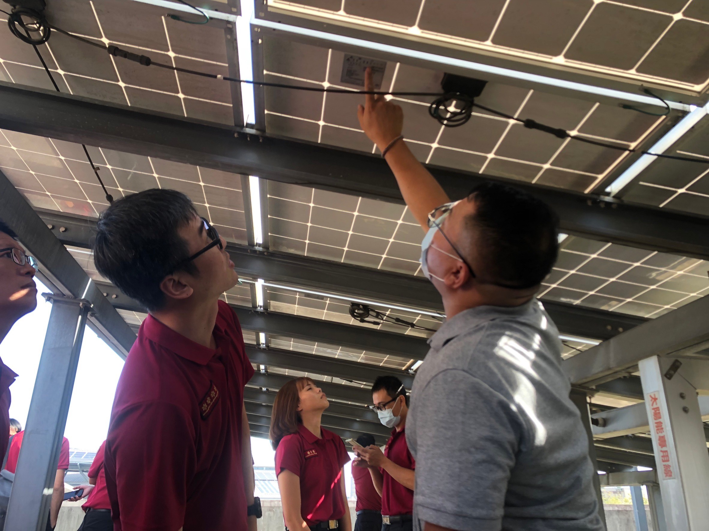 綠電正夯!桃消第四大隊強化電動車火警搶救訓練 太陽能光電板訓練 0