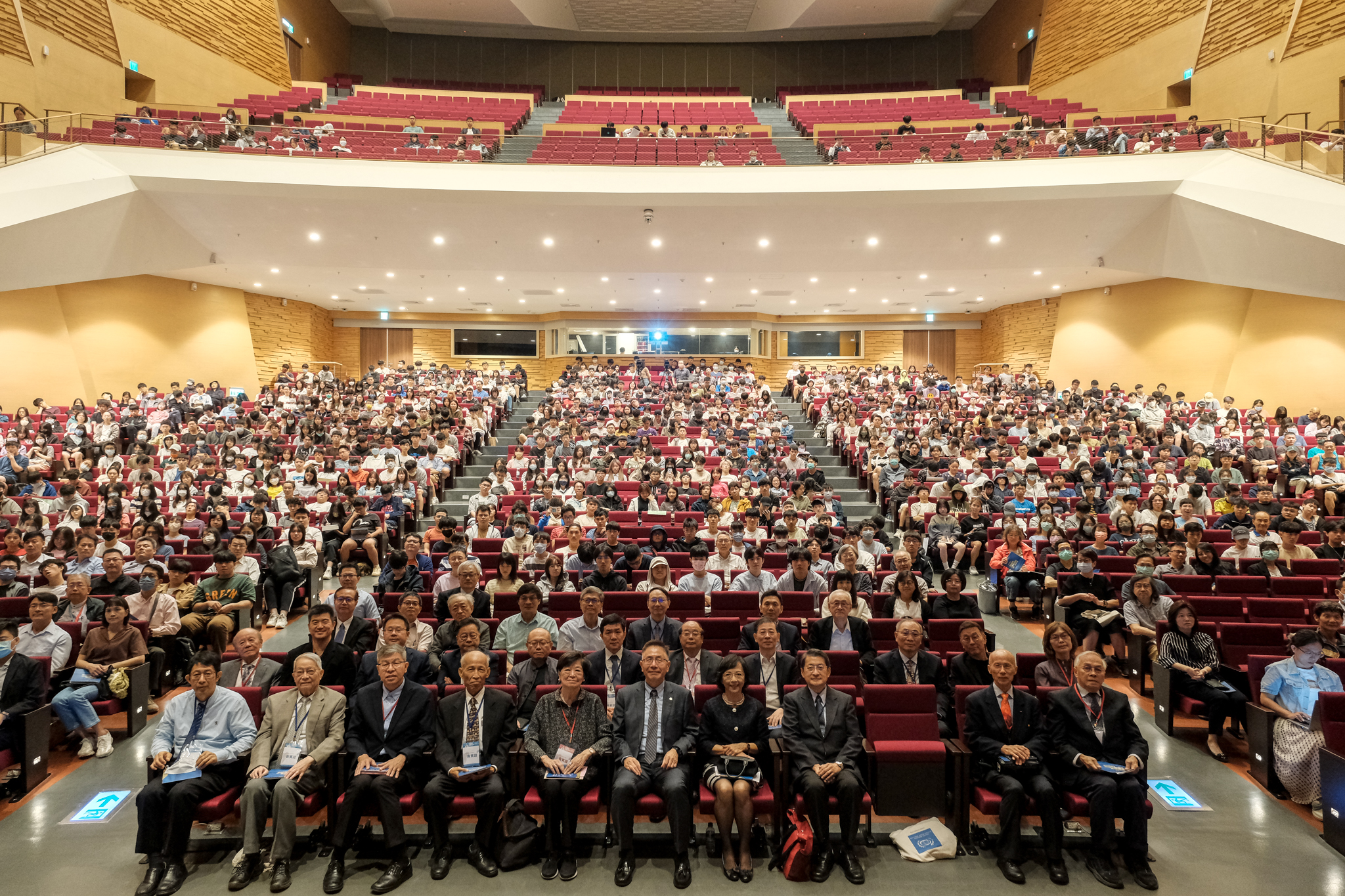 中央大學、余紀忠文教基金會邀吳玉山演講 引領學子探討國際局勢 照片三 1