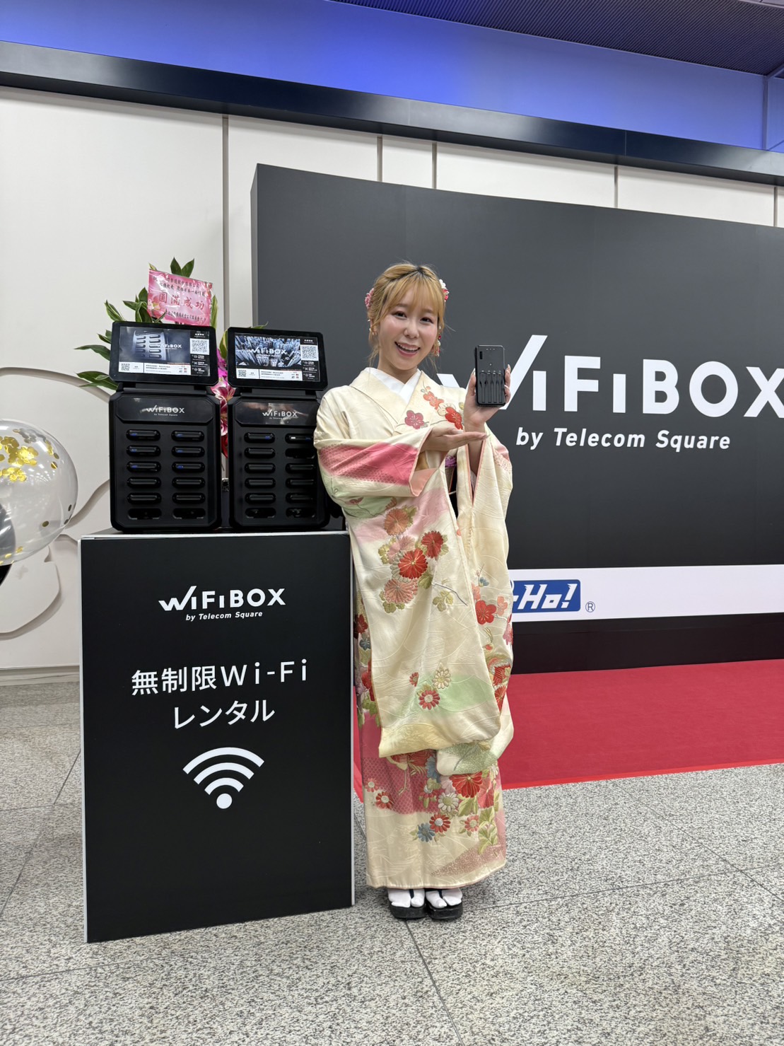 松機起飛!飛往日本一路暢通 藝人早川小百合講述使用全新WiFiBOX分享器心得與有趣的日本旅遊體驗。