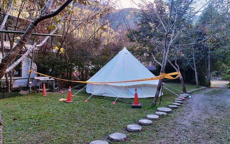 「露營憾事」帳篷內燒炭取暖傳1死2傷