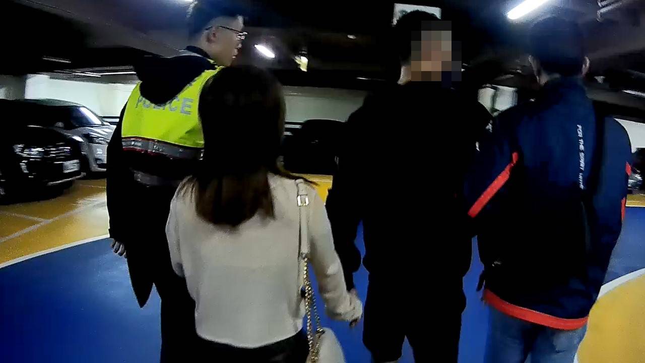 通緝男自認「開車技術好」躲查緝 偕女友逛萬聖城遭活逮 1630910