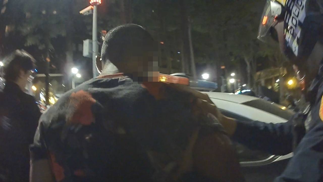 失聯移工見警拔腿狂奔 就逮後才知還背通緝 1649033
