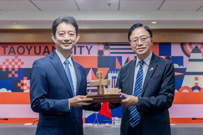 張善政與日本千葉縣知事交流 盼促進智慧城市、觀光合作 20231113214911525