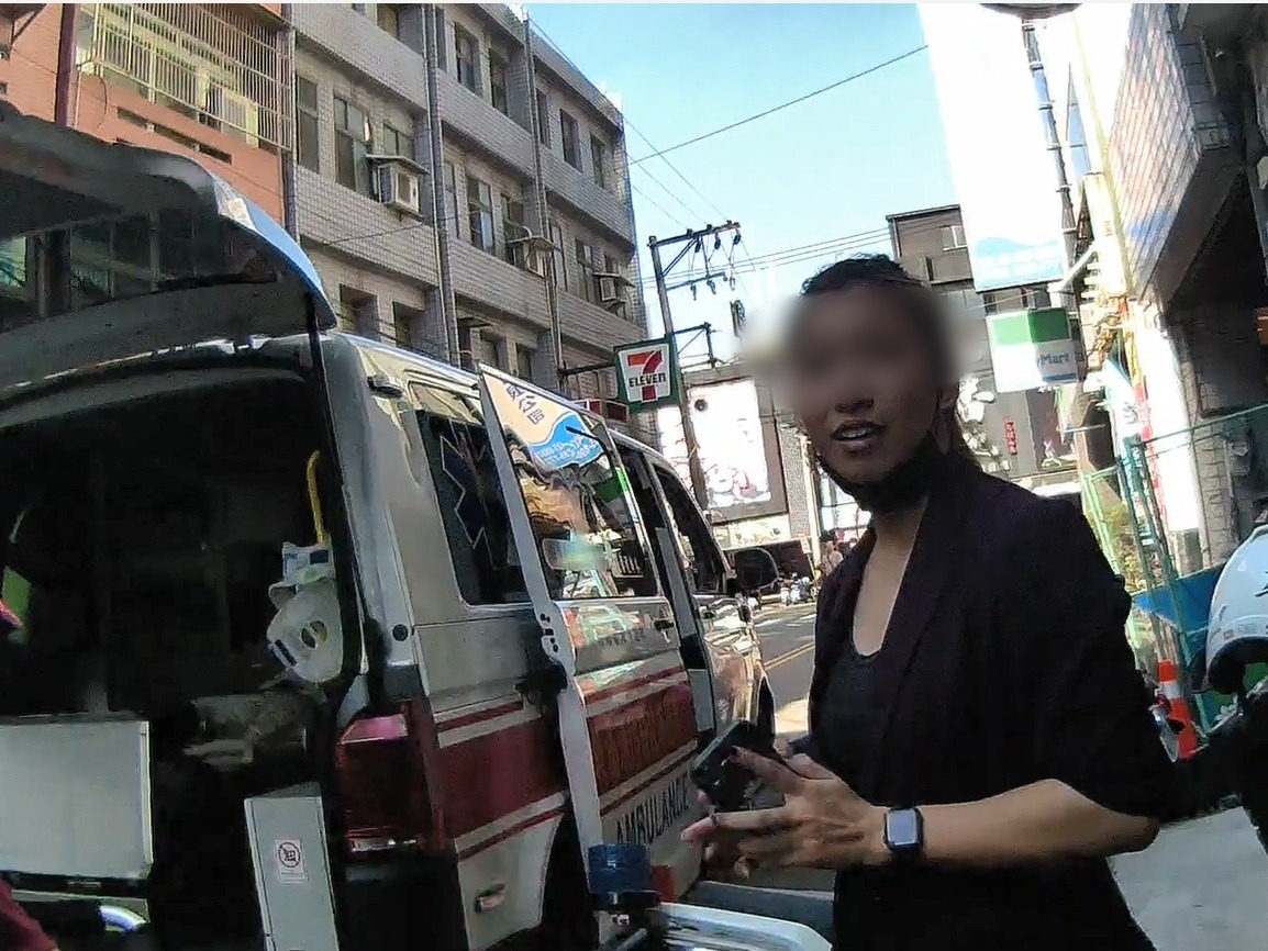 女子無故曠職經理憂安危 警獲報發現她倒臥浴室 33 0