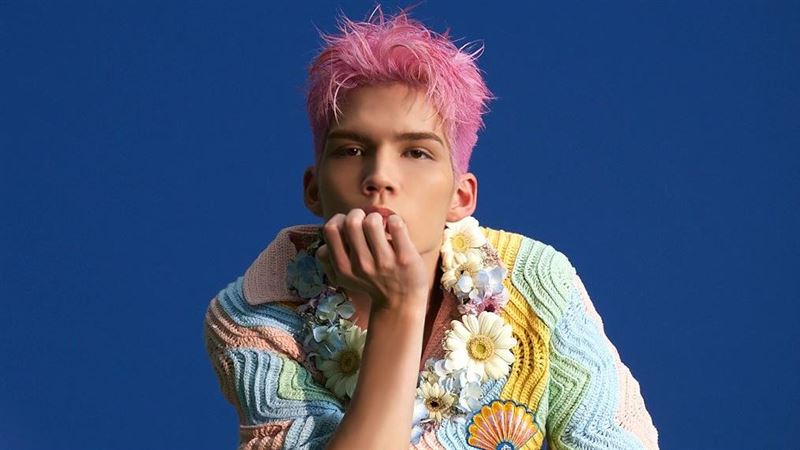 派偉俊演周董「告白氣球」MV賺多少?