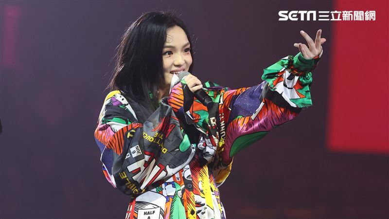 徐佳瑩唱一半點名男記者 超級好康讓別人