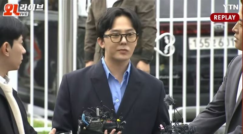 GD傳除毛脫罪2天！警方才澄清　韓網炸了